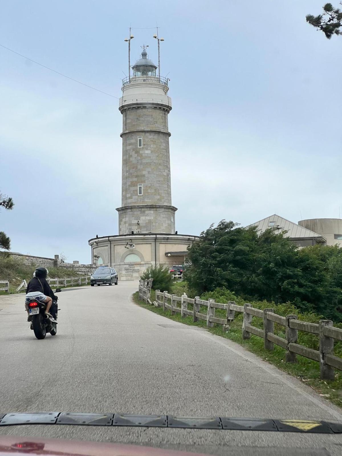 Апартаменти El Pisuco De Lu Entre Puertochico Y El Sardinero Сантандер Екстер'єр фото